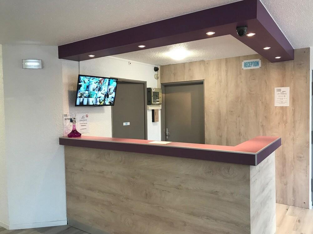 וילנב ד'אסק Hotel Du Stade Ex Kyriad Direct Lille Est Stade Pierre Mauroy מראה חיצוני תמונה
