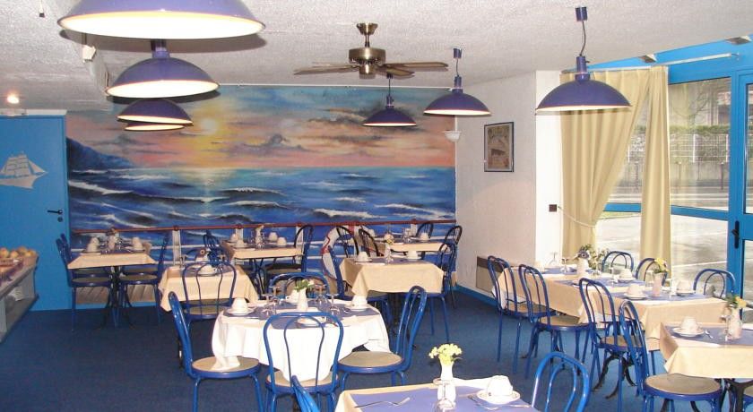 וילנב ד'אסק Hotel Du Stade Ex Kyriad Direct Lille Est Stade Pierre Mauroy מראה חיצוני תמונה