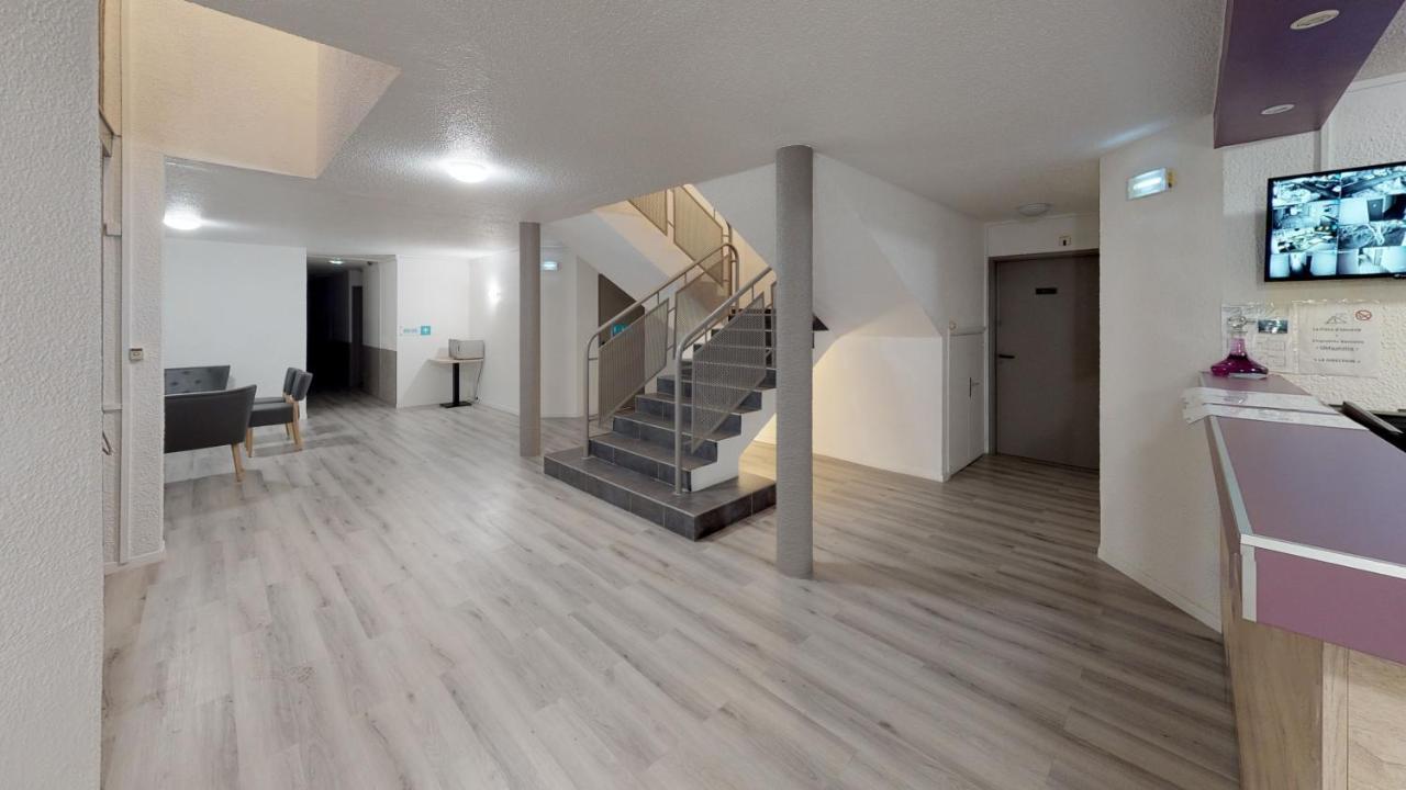 וילנב ד'אסק Hotel Du Stade Ex Kyriad Direct Lille Est Stade Pierre Mauroy מראה חיצוני תמונה