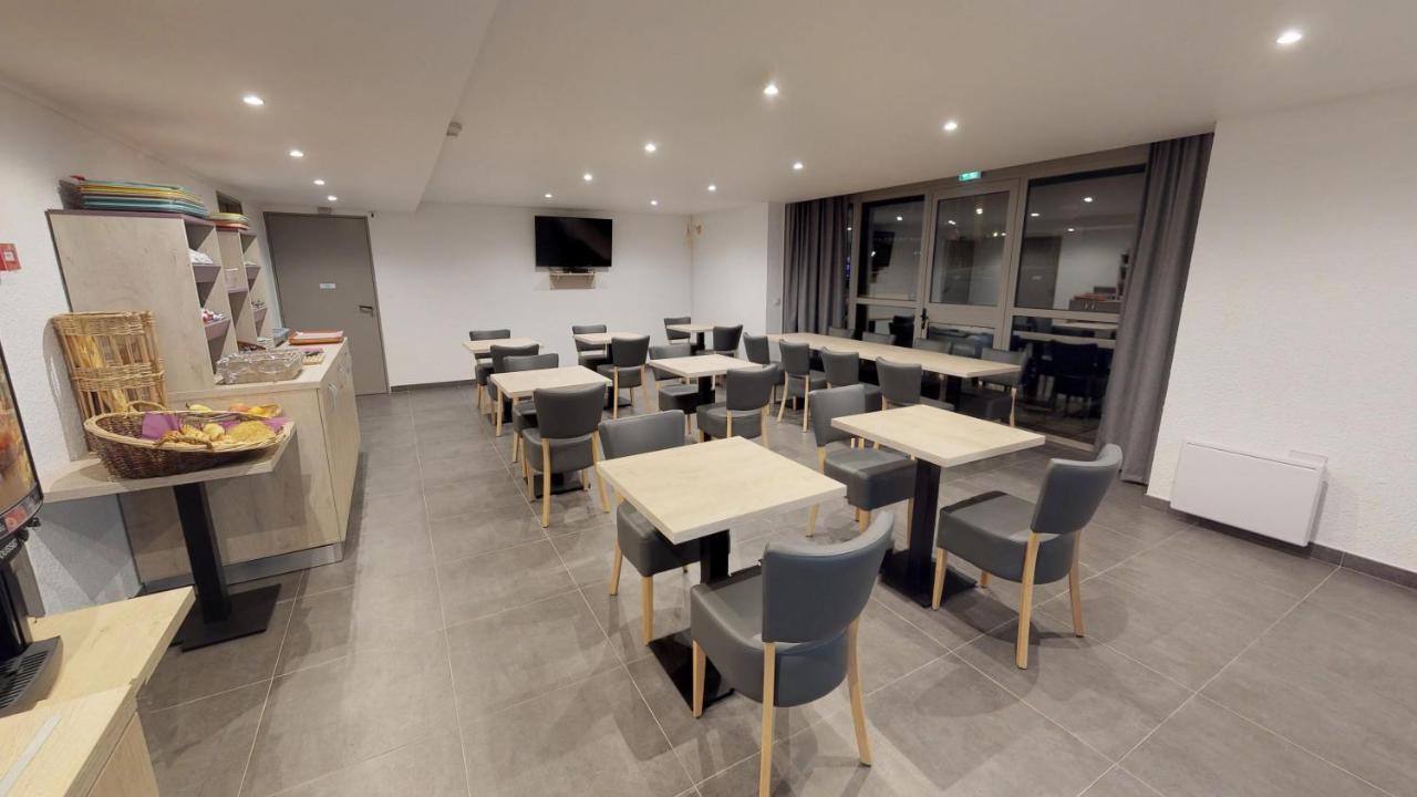 וילנב ד'אסק Hotel Du Stade Ex Kyriad Direct Lille Est Stade Pierre Mauroy מראה חיצוני תמונה